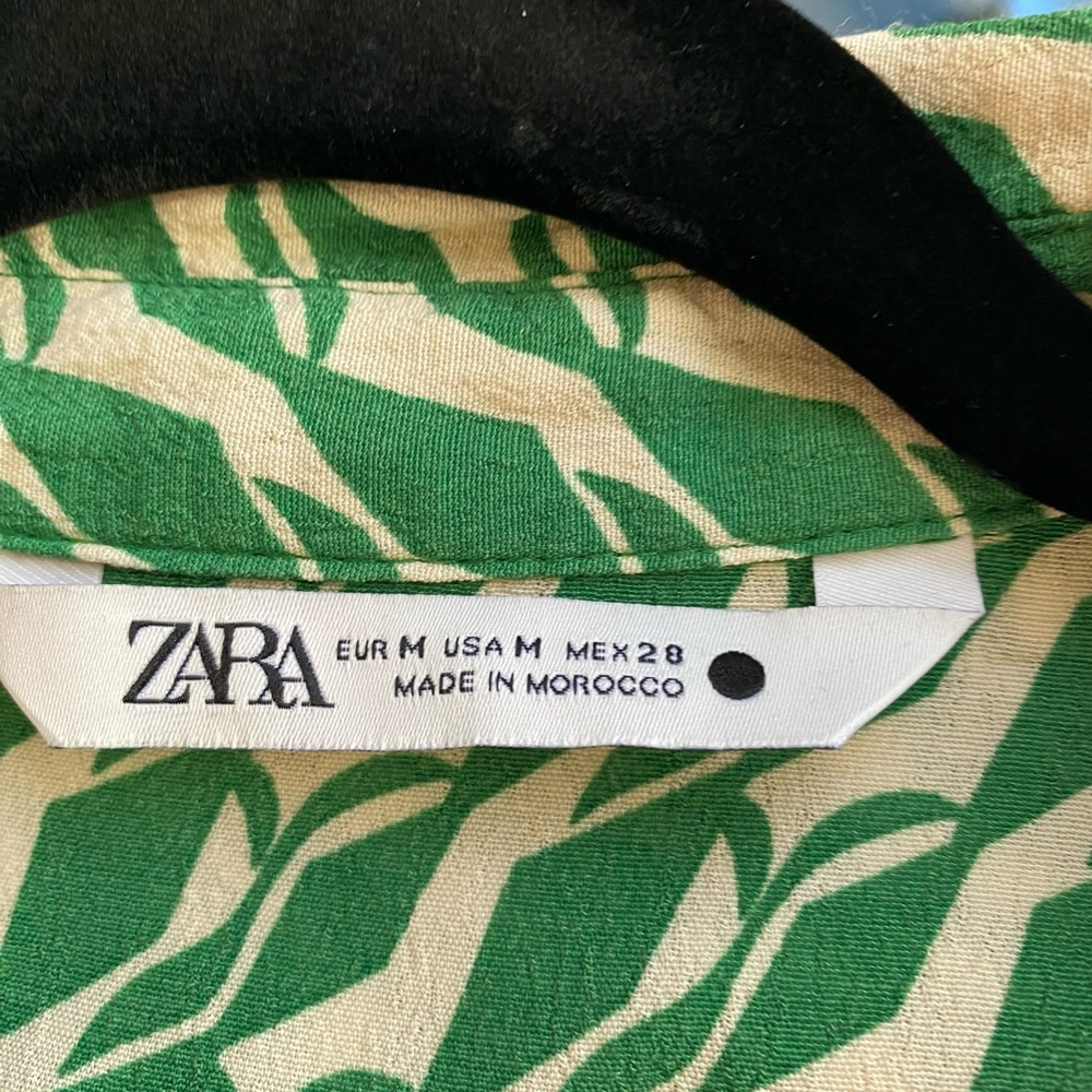 Zara vibrant green and cream colored geometric print midi dress - Picture 4 of 10